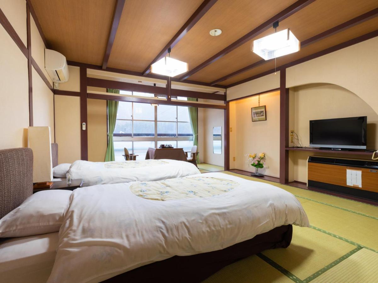 Sakadojo Hotel Minamiuonuma Ngoại thất bức ảnh